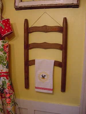 Upcycle decore, recycle decor, repurposed, thrift store finds, DIY towel rack from broken chair, broker furniture