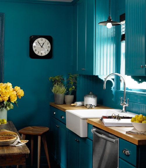 Teal walls, color showcase, Teal, Bright color, Sherwin Williams Varsity Blue