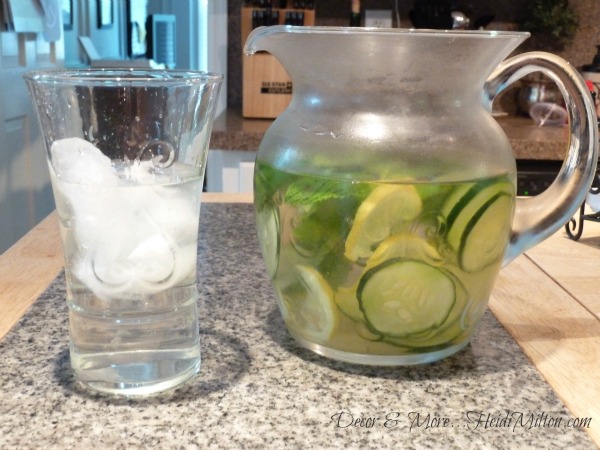 summer recipes, refreshing summer drinks, lemon cucumber water, lemon water