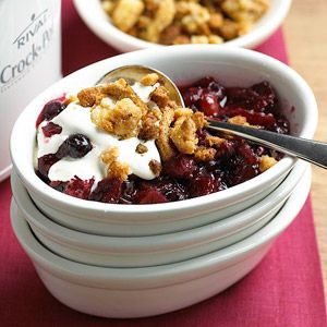 Crockpot - Berry Crumble - slow cooker recipe - Mohawk Homescapes