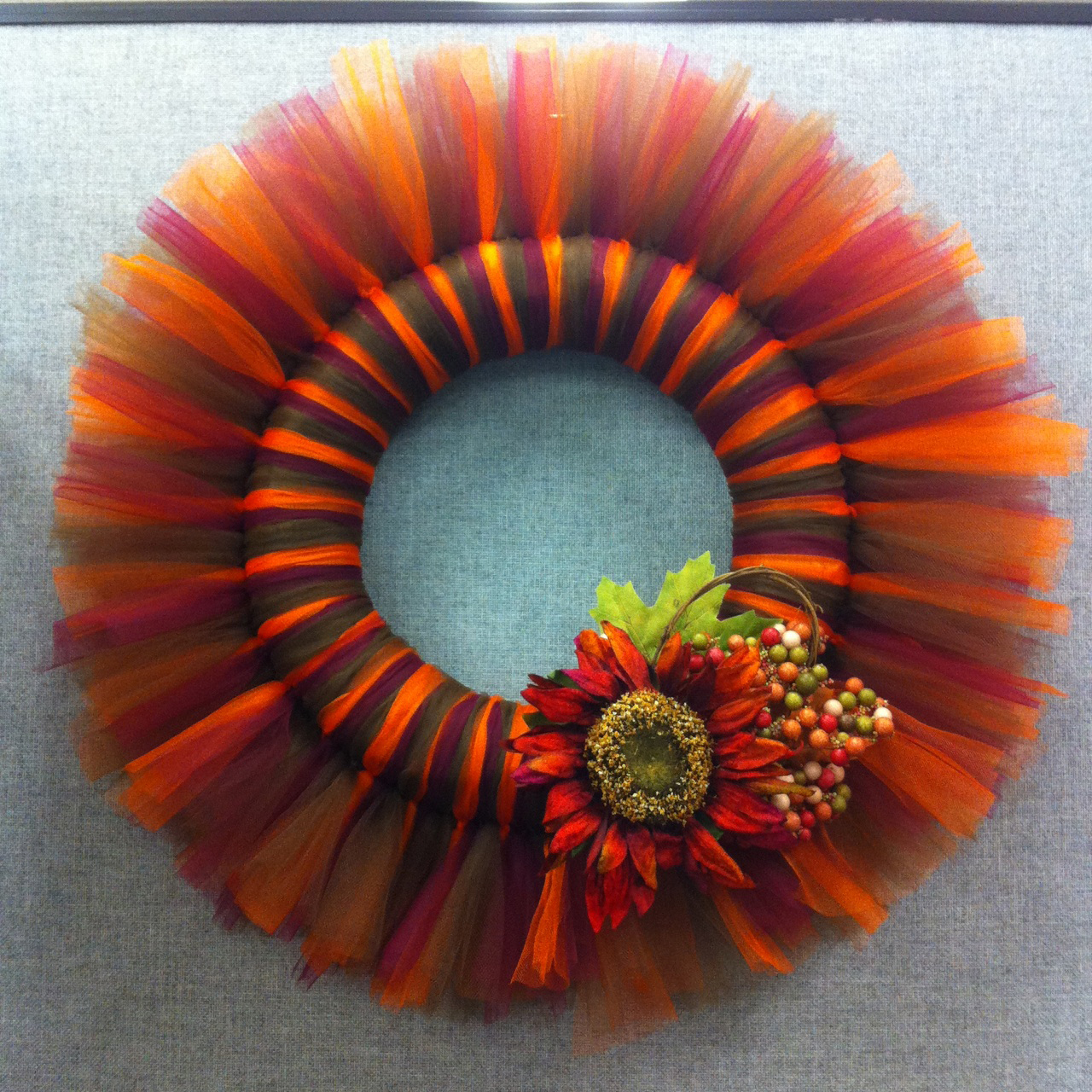 How to make a wreath with tulle