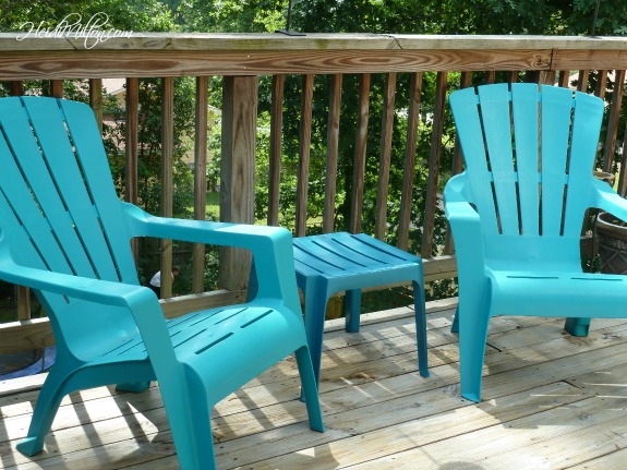 repaint furniture 2 - DIY Patio Refresh - Heidi Milton - Mohawk Homescapes