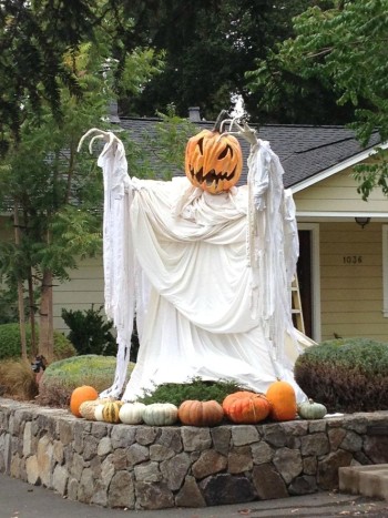 Mohawk - Homescapes - Halloween - Scary - Decorate - Ideas - October - pumpkinrot.blogspot.com