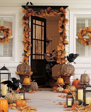 Mohawk - Homescapes - Halloween - Scary - Decorate - Ideas - October - homedit.com 
