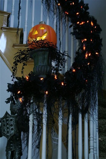 Mohawk - Homescapes - Halloween - Scary - Decorate - Ideas - October - littleantdesign.blogspot.ca