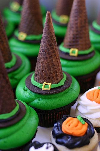 Witch Hate Cupcakes for Halloween