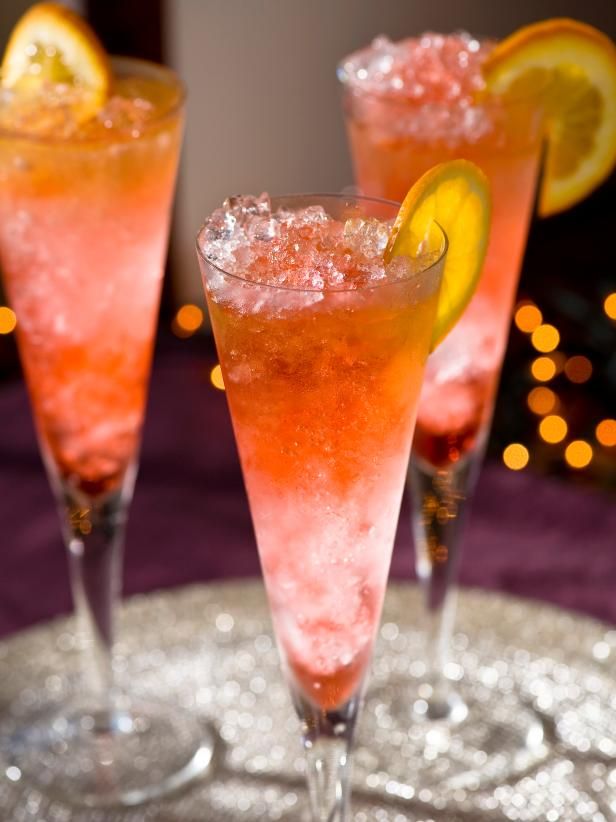 Mohawk Homescapes- New Year's Champagne cocktails - Champagne Grand Marnier - hgtv.com