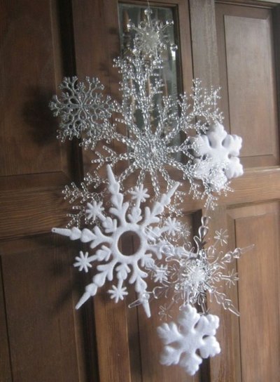 Winter Wreaths - winter wreath - ideas - crafts - Mohawk Home - decoratingideas1.com