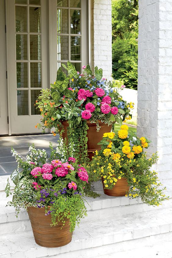 Porch Planters | Heidi Milton | Southern Living | Mohawk Homescapes