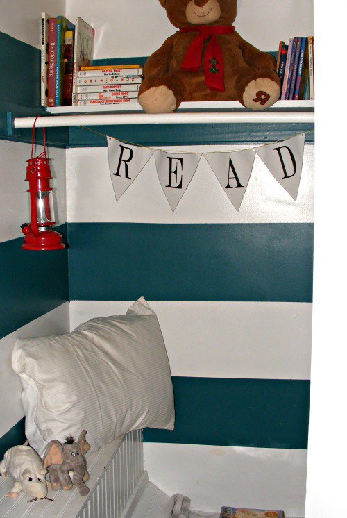 Brag-Worthy Book Nooks | Karen Cooper | Dogs Don't Eat Pizza | Houseologie | Mohawk Homescapes