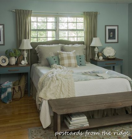 mohawk - farmhouse - weathered details - postcardsfromtheridge.com - distressed furniture