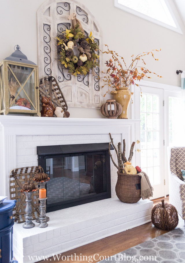 Fireplace Decor | Karen Cooper | Dogs Don't Eat Pizza | Worthing Court Blog | Mohawk Homescapes Fireplace Decor | Karen Cooper | Dogs Don't Eat Pizza | Worthing Court Blog | Mohawk Homescapes