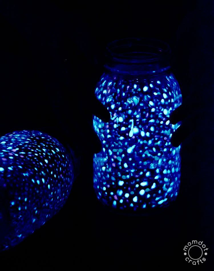DIY Glow in the Dark Mason Jar 