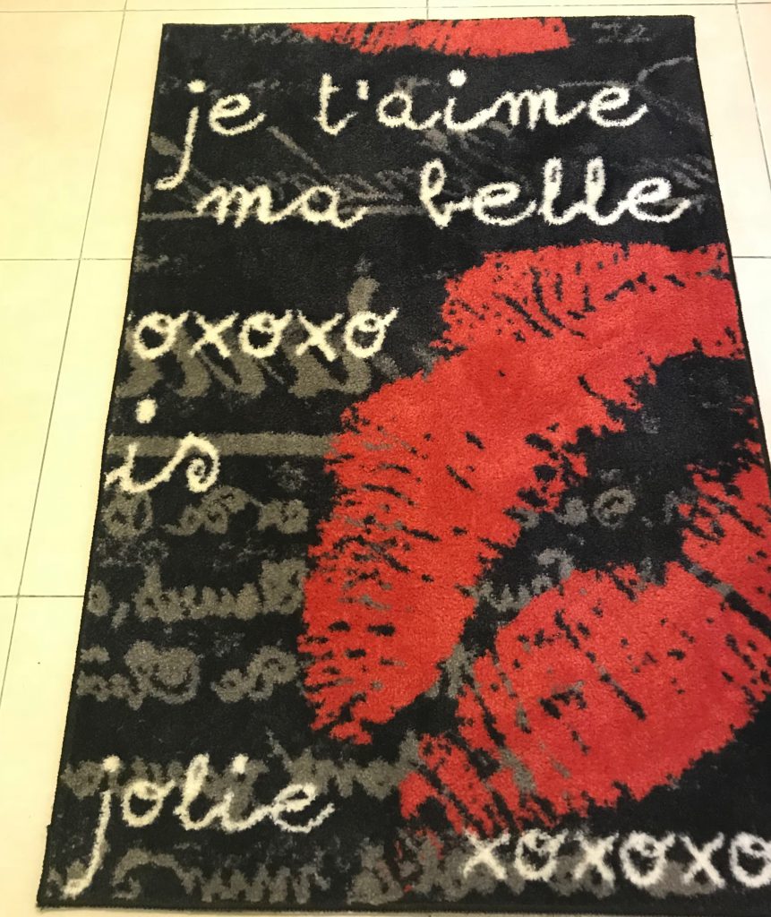 Mohawk Home Aurora Kisses from Paris area rug, vacuum & return furniture