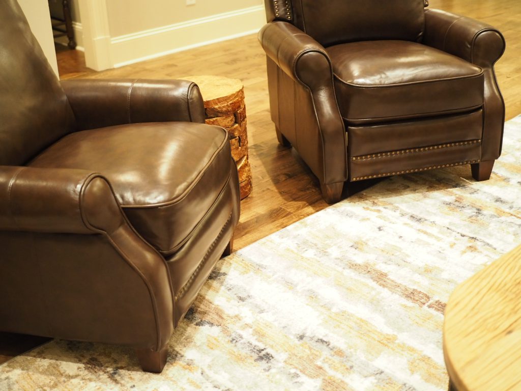How To Arrange Furniture Around An Area Rug Mohawk Home