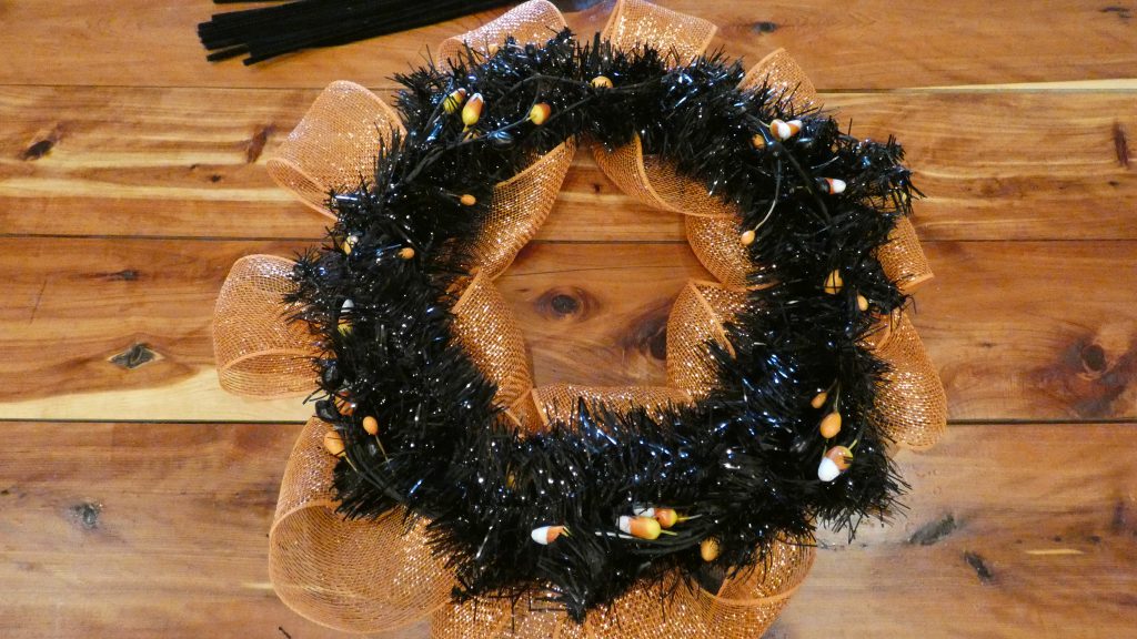 DIY Halloween Wreath from Mohawk Homescapes